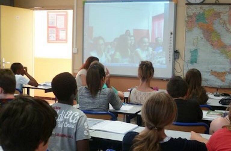 I ragazzi della scuola francese in videoconferenza con gli alunni minervinesi